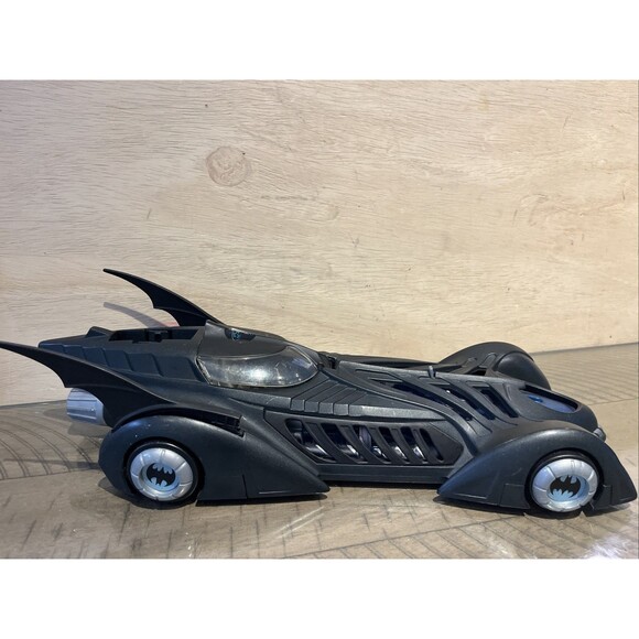 DC Batman Forever Electronic Batmobile Car Kenner 1995 Tonka Incomplete untested - Picture 2 of 7